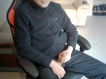 Edic13 Chaturbate stream image from March 10, 2025
