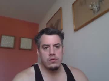 Hungtonyinny Chaturbate stream image from March 10, 2025