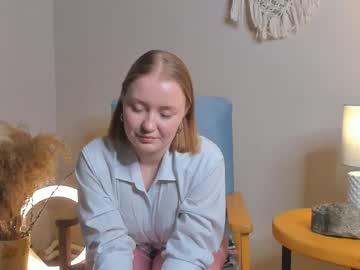 Pinkyflowes Chaturbate stream image from March 10, 2025