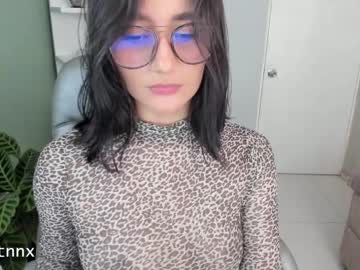 Martiiinaa_ Chaturbate stream image from March 10, 2025
