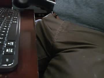 Nevrsaynevr2000 Chaturbate stream image from March 10, 2025