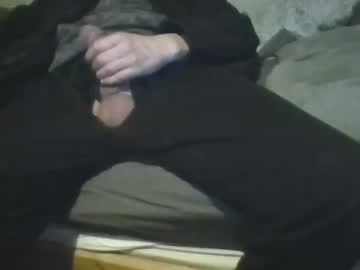 Chriz1040 Chaturbate stream image from March 10, 2025