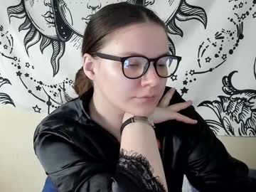 Hell_Helga Chaturbate stream image from March 10, 2025