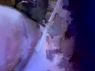 L__B_W Chaturbate stream image from March 10, 2025