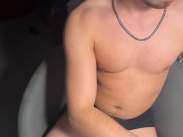 Yourhotdude99 Chaturbate stream image from March 10, 2025