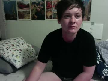Ftmcujo Chaturbate stream image from March 11, 2025