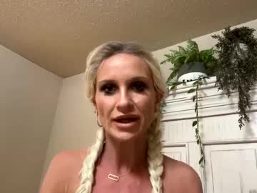 Staciewatkins7775 Chaturbate stream image from March 11, 2025