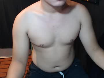 Dwight_Hardcockxx Chaturbate stream image from March 11, 2025