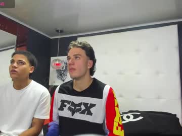 Elian_White Chaturbate stream image from March 11, 2025