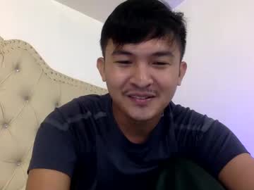 Krezikeed Chaturbate stream image from March 11, 2025