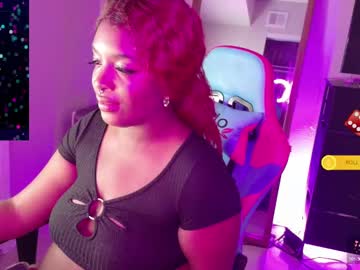 Phatjuicypeach Chaturbate stream image from March 11, 2025