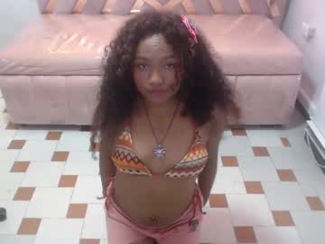 Thaly_Dicarm_V Chaturbate stream image from March 11, 2025