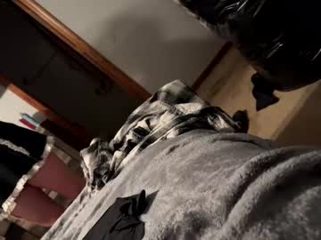 Wildcouple702 Chaturbate stream image from March 11, 2025