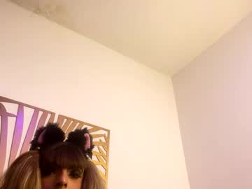 Regina_Mills__ Chaturbate stream image from March 11, 2025