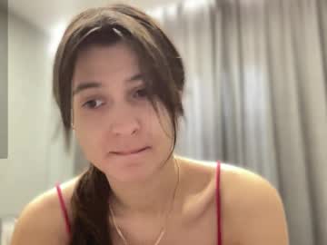 Adriana_Pavlovovich Chaturbate stream image from March 11, 2025