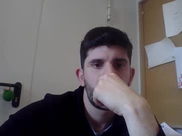 Thehamlaaa Chaturbate stream image from March 11, 2025