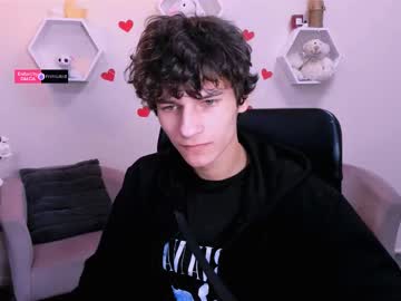 Den_Rich Chaturbate stream image from March 11, 2025