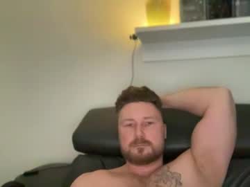 Dilliding Chaturbate stream image from March 11, 2025