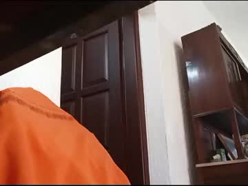 Rere3737 Chaturbate stream image from March 11, 2025