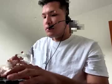 Nonsenseluis Chaturbate stream image from March 11, 2025