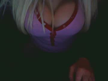 Tsinmymouth Chaturbate stream image from March 11, 2025
