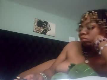 Thickysquirty Chaturbate stream image from March 11, 2025