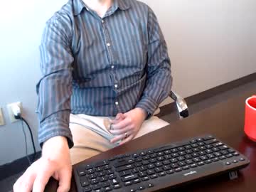 Studbro41 Chaturbate stream image from March 11, 2025