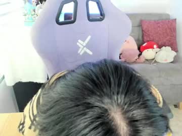 Waynethere Chaturbate stream image from March 11, 2025