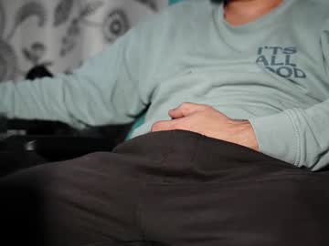 Frankhairy Chaturbate stream image from March 11, 2025