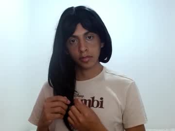 Lele_Brown Chaturbate stream image from March 11, 2025