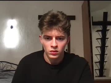 Lovet1me Chaturbate stream image from March 11, 2025