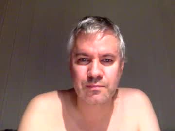 Europeankris Chaturbate stream image from March 11, 2025