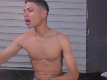 Adam_Piarse Chaturbate stream image from March 11, 2025