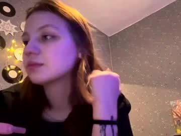 Agata_Krowly Chaturbate stream image from March 11, 2025
