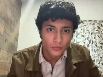 Hecavilp Chaturbate stream image from March 12, 2025