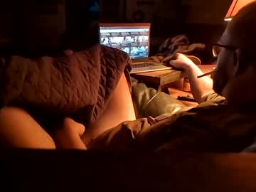 Partycandy12 Chaturbate stream image from March 12, 2025