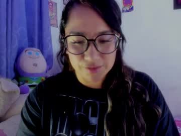 Julibella_Sweet Chaturbate stream image from March 12, 2025