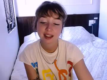 Riri_Rich Chaturbate stream image from March 12, 2025