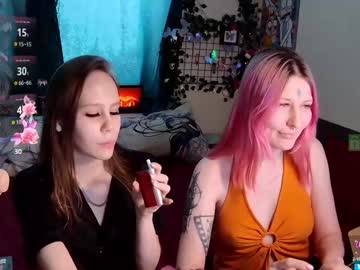 Green_Tea_69 Chaturbate stream image from March 12, 2025