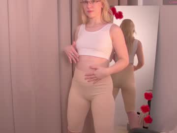 Jeancoleex Chaturbate stream image from March 12, 2025