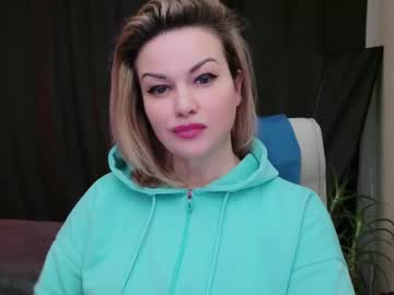 Mishamilf Chaturbate stream image from March 12, 2025