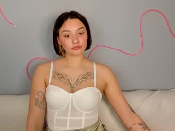Stella_Goldd Chaturbate stream image from March 12, 2025