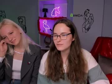 Cassandra_W Chaturbate stream image from March 12, 2025