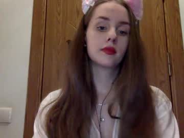 Evelynroseee Chaturbate stream image from March 12, 2025