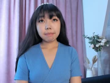 Hildfarro Chaturbate stream image from March 12, 2025