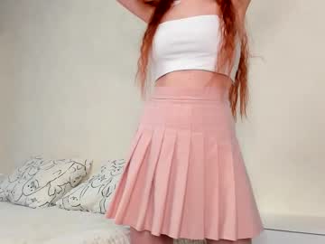 Adelins_Peach Chaturbate stream image from March 12, 2025