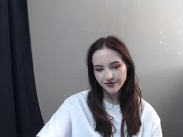 Marina_Lope Chaturbate stream image from March 12, 2025
