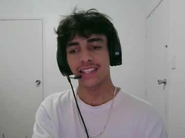 07kanz Chaturbate stream image from March 12, 2025