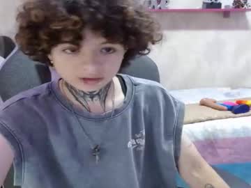June_Blake Chaturbate stream image from March 12, 2025