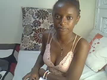 Petite_Asshley Chaturbate stream image from March 12, 2025